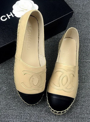 CHANEL Loafers Women--045